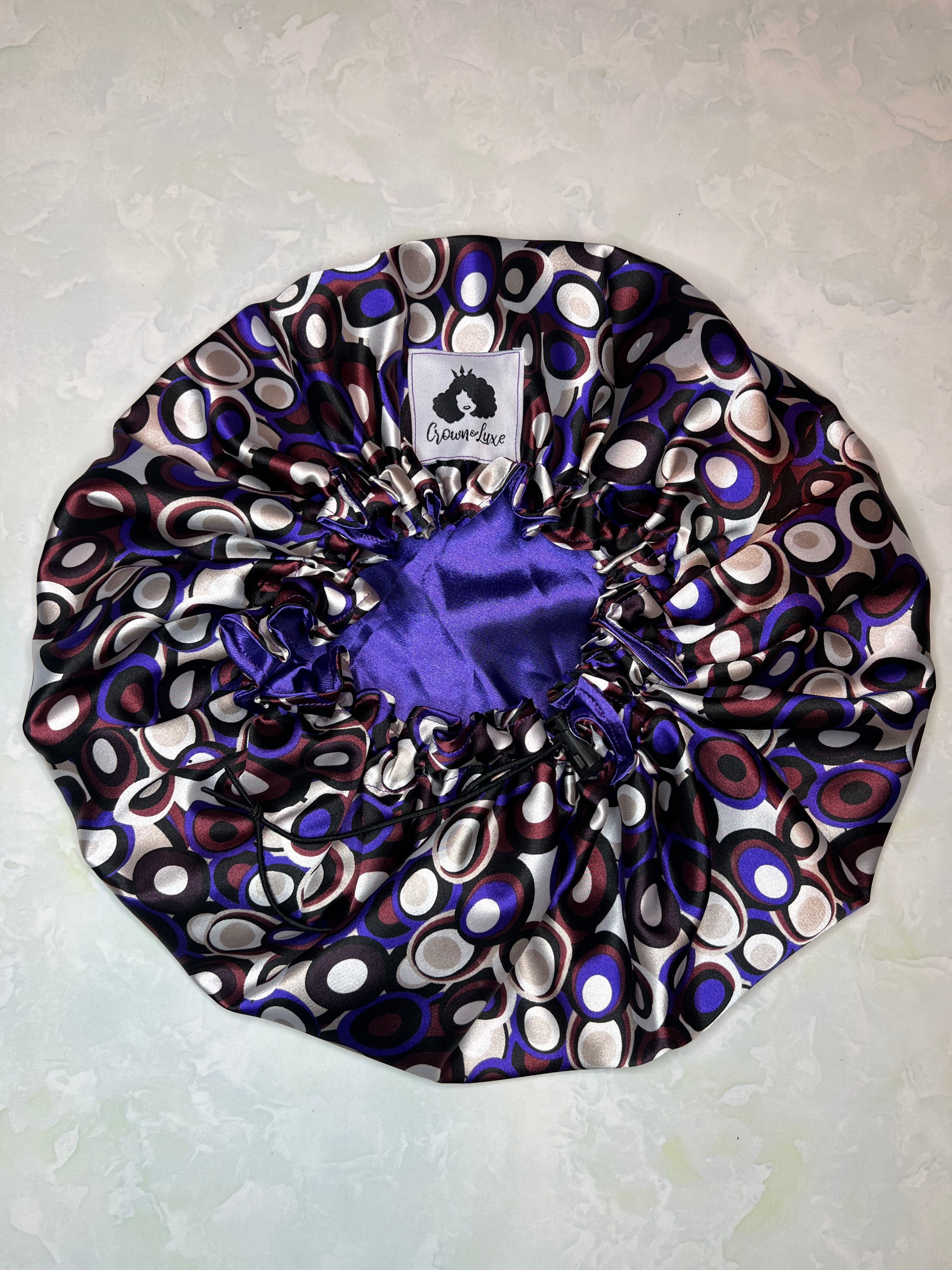 Round & Around Adjustable Reversible Satin Bonnet – Crown and Luxe TT